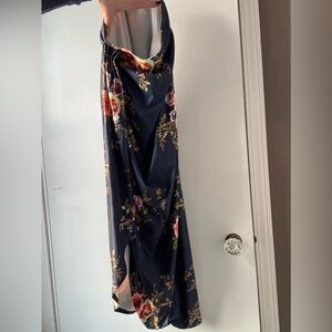 Floral Maxi skirt